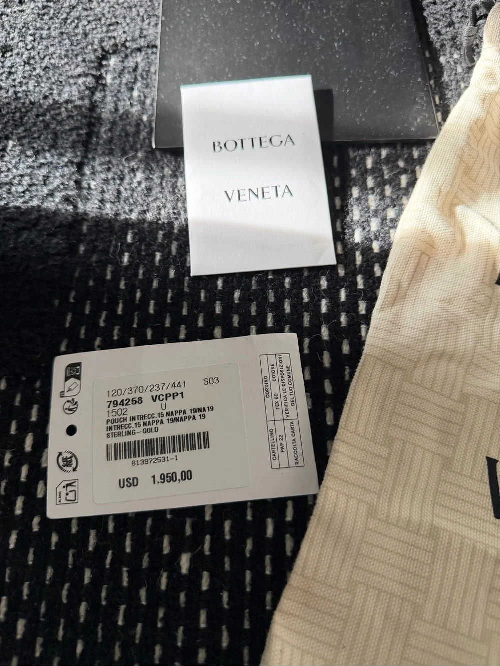 Bottega Veneta Intrecciato Concert Bag in sterling with gold hardware